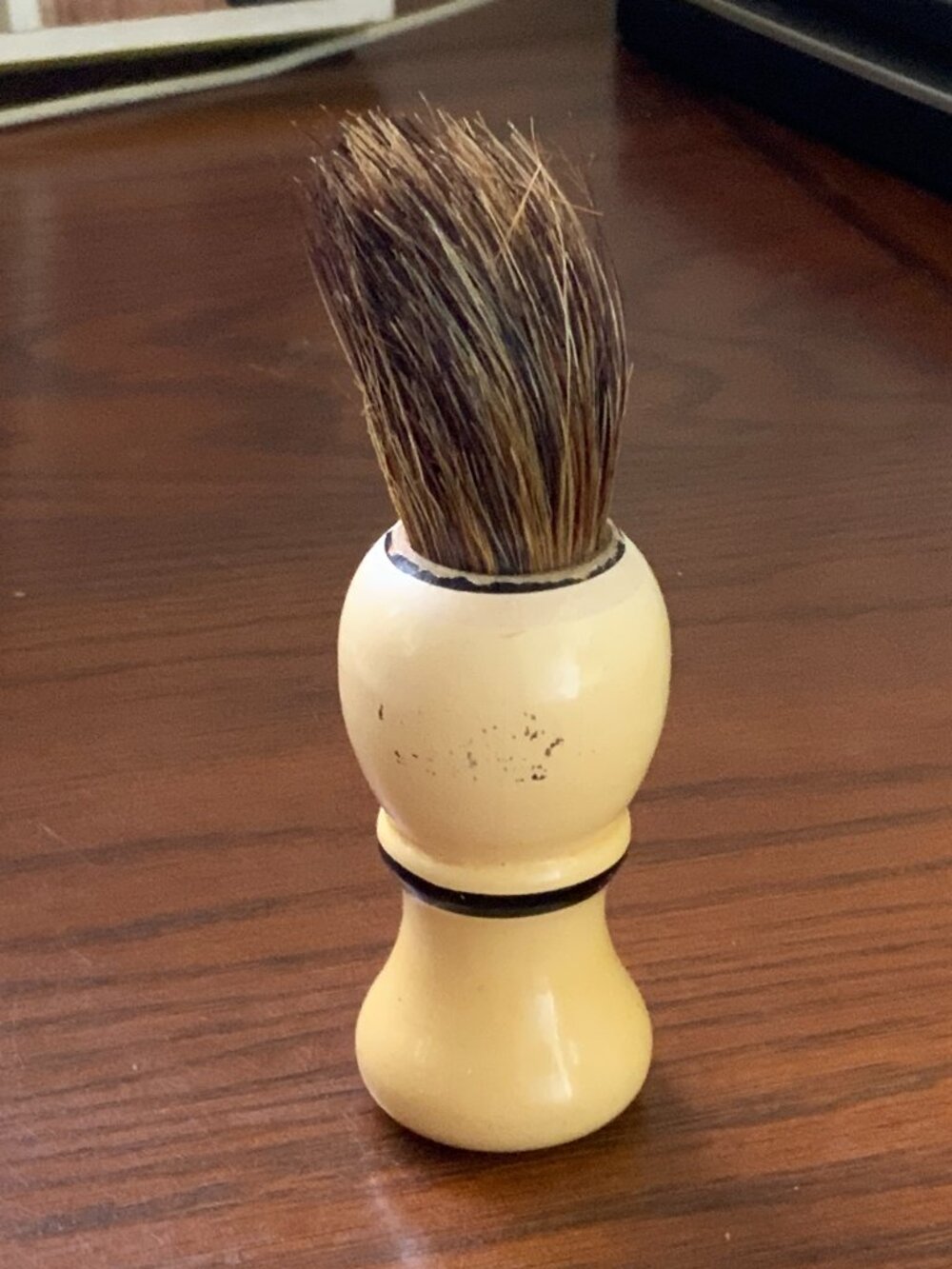 Vintage Cream CELLULOID SHAVING BRUSH